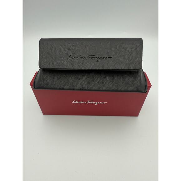 Salvatore Ferragamo Cat Eye Wine Frame SF930S Sunglasses $275 MSRP - Picture 7 of 7